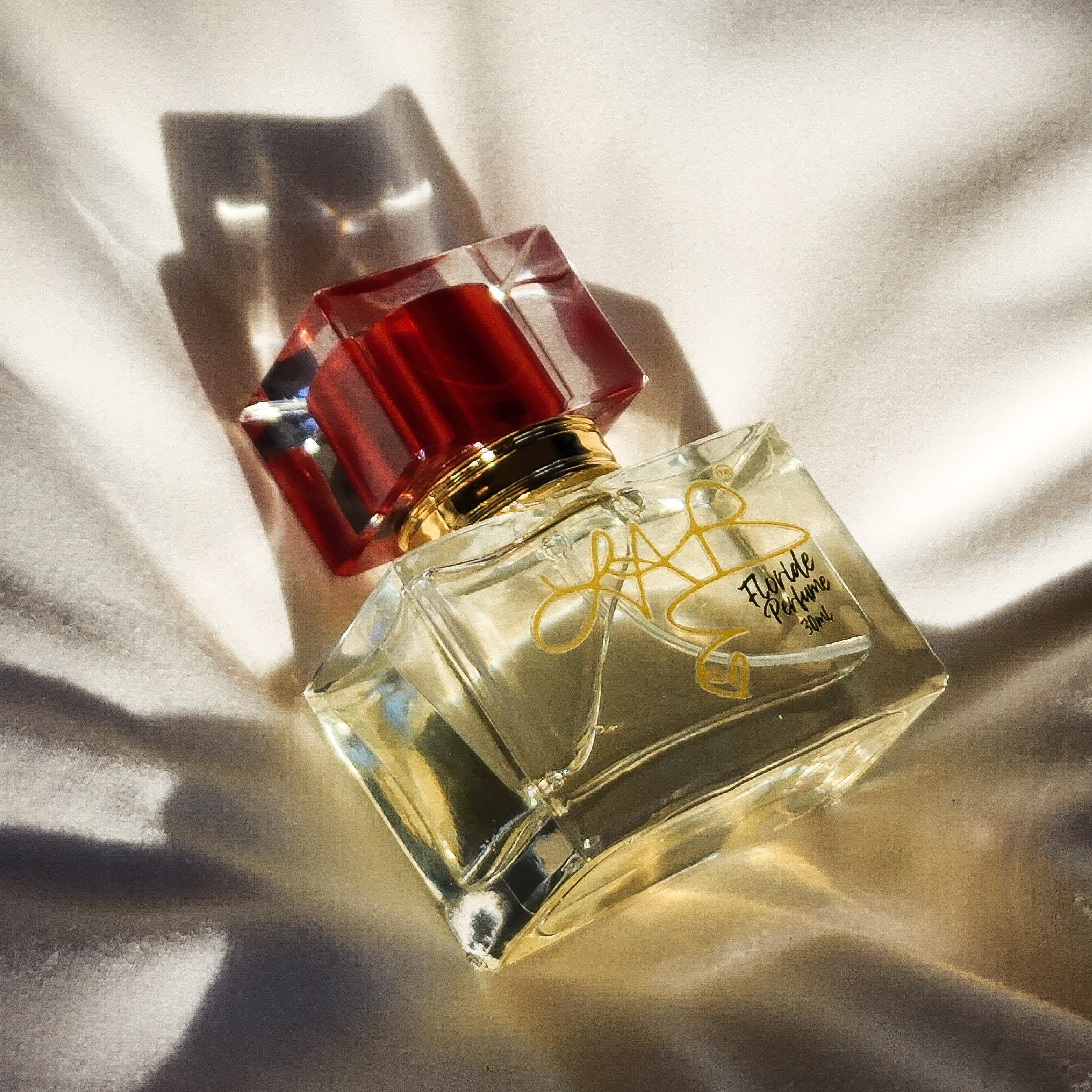 labshaman, florida water, L'Artisan Parfumeur art of the root, hoodoo, florida water protection spray, lab shaman, lacye a brown, lab floride perfume, fragrance, organic perfume, vegan perfume, Artisan Perfume